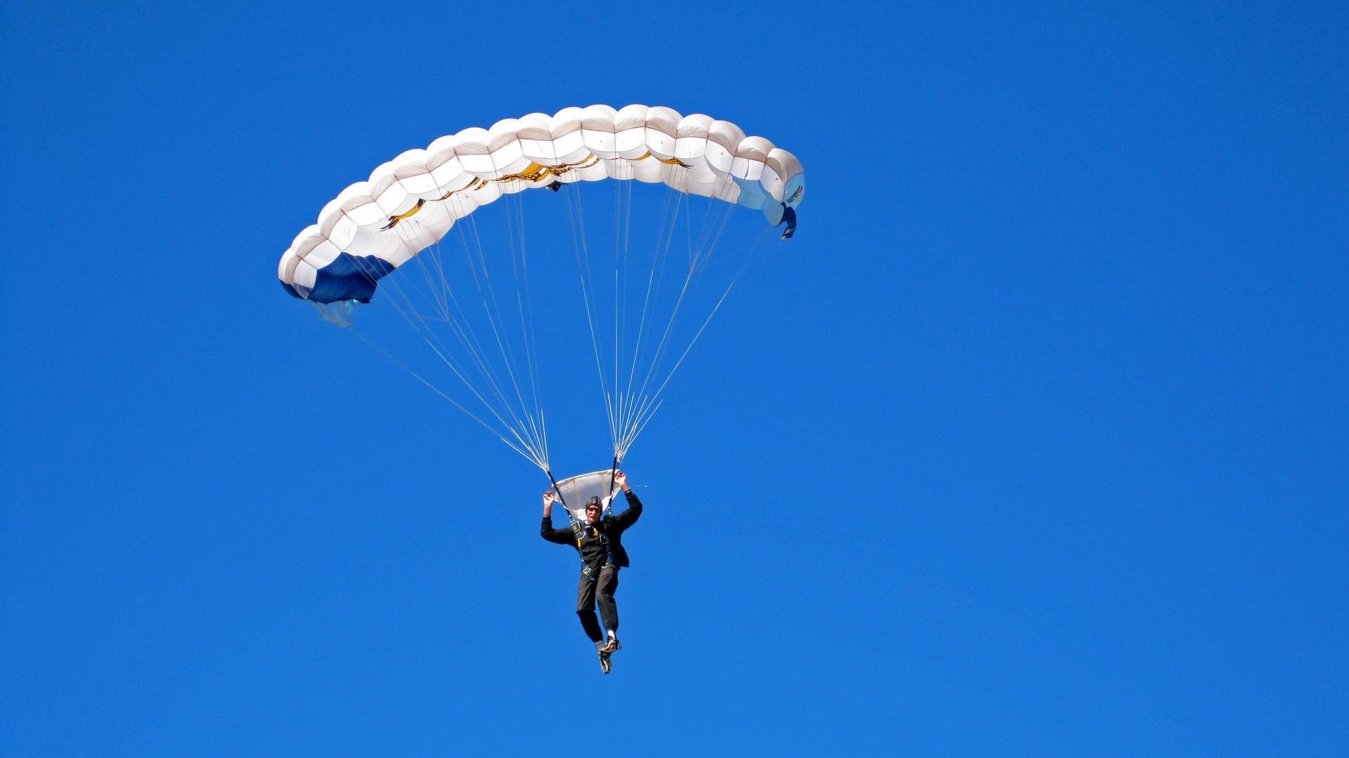 晋级下一阶段首场状态出色，巴塞罗那观众沸腾！，Scout重返赛场再创辉煌时刻